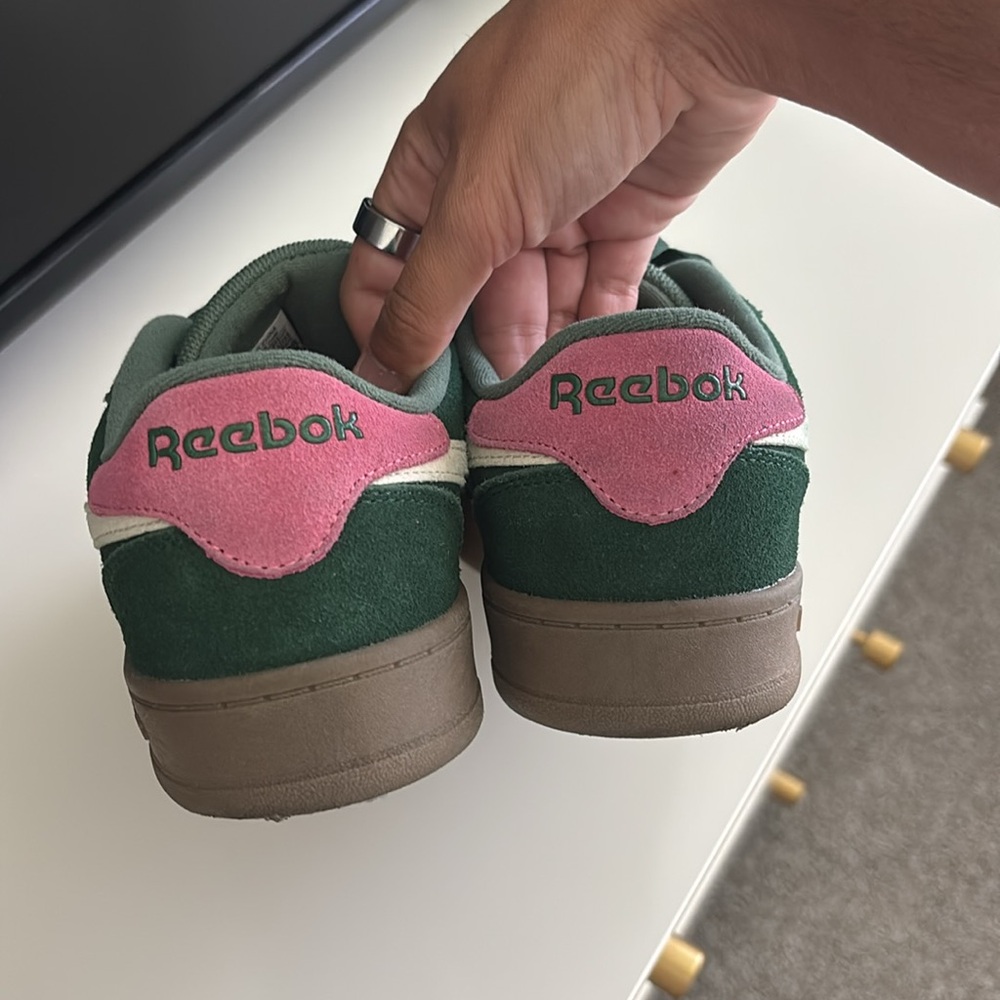 Forest Green Reeboks - Picture 2 of 4